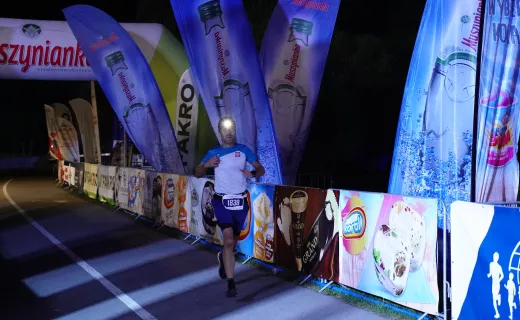 Ostatnie piątkowe zmagania na Festiwalu Biegowym. Ruszył Bieg Nocny na 7 km - 52